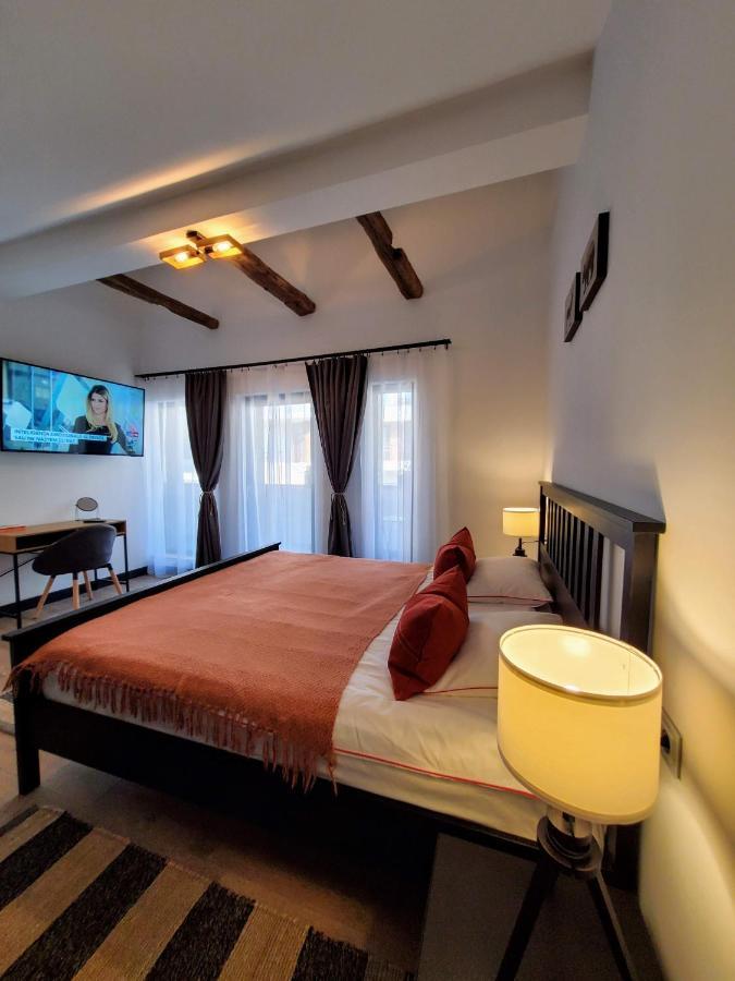 Casa Larisa Antonia Apartments Sinaia Ngoại thất bức ảnh
